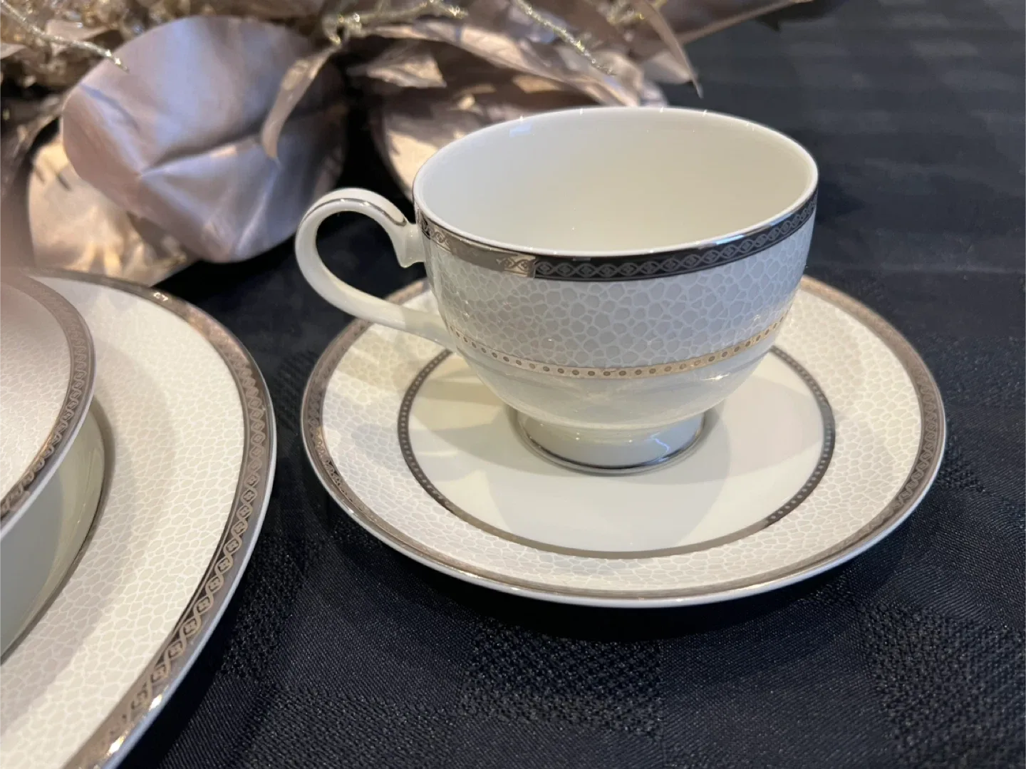 Fine Bone China Dinnerware by Mikasa image indicator(3)
