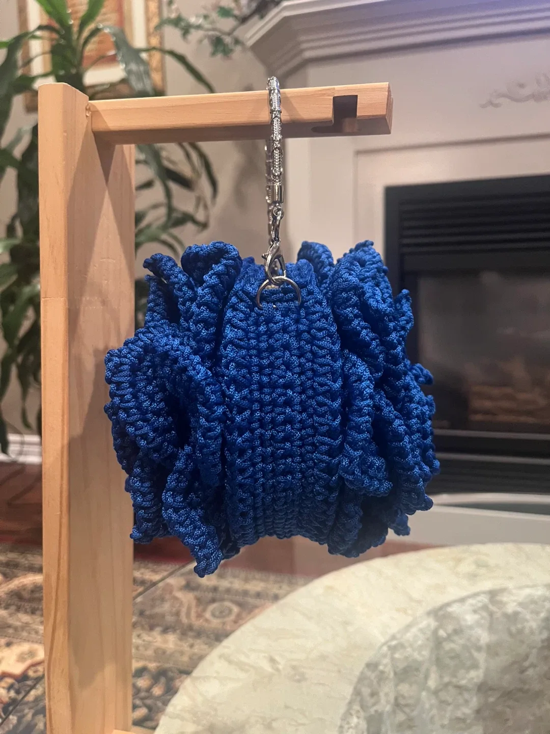 Handmade Blue Crochet Flower Purse image indicator(2)