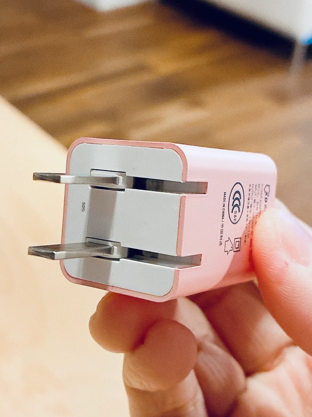 Pink Foldable USB Wall Charger - 1A Max image indicator(2)