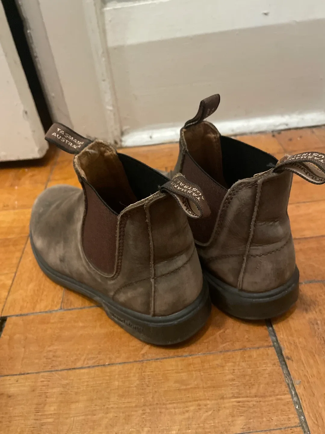 Blundstone Brown Leather Boots image indicator(3)