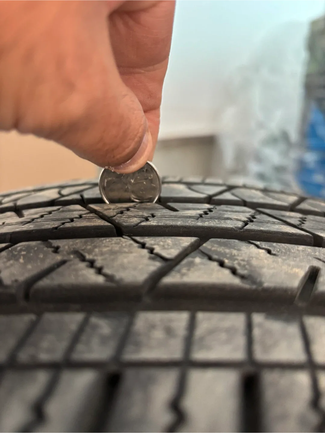 Continental Tire - 245/50R20 image indicator(2)