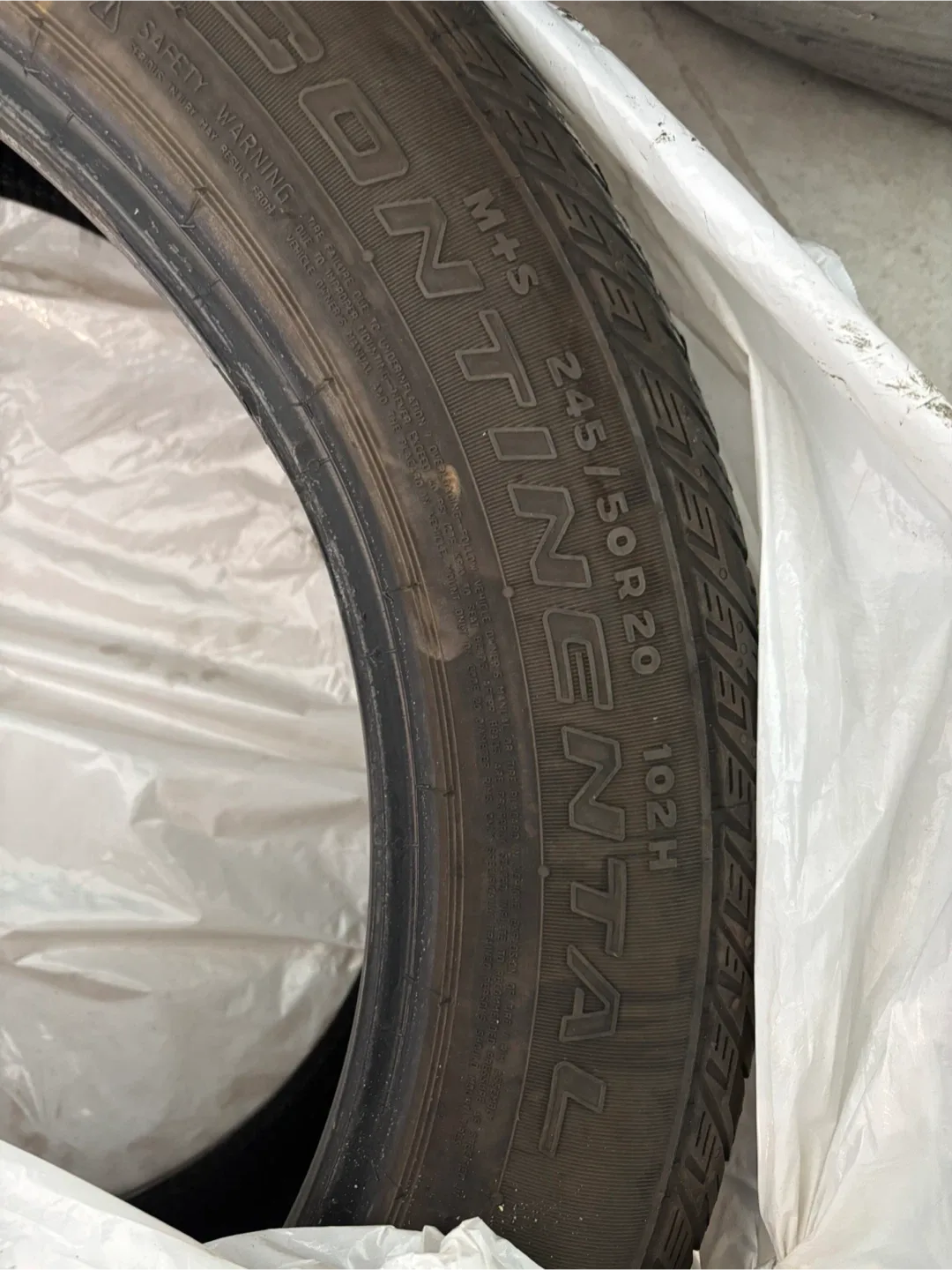 Continental Tire - 245/50R20 image indicator(5)