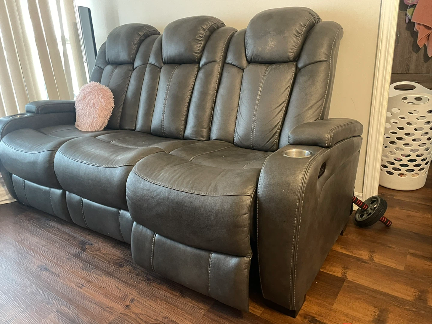 Sofa - Recliner - photo 2