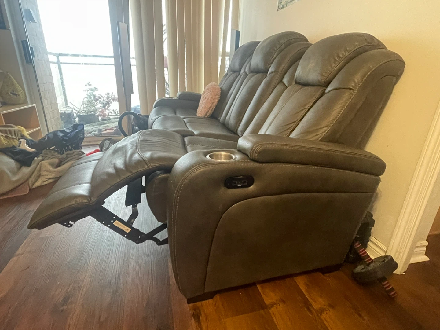 Sofa - Recliner - photo 3