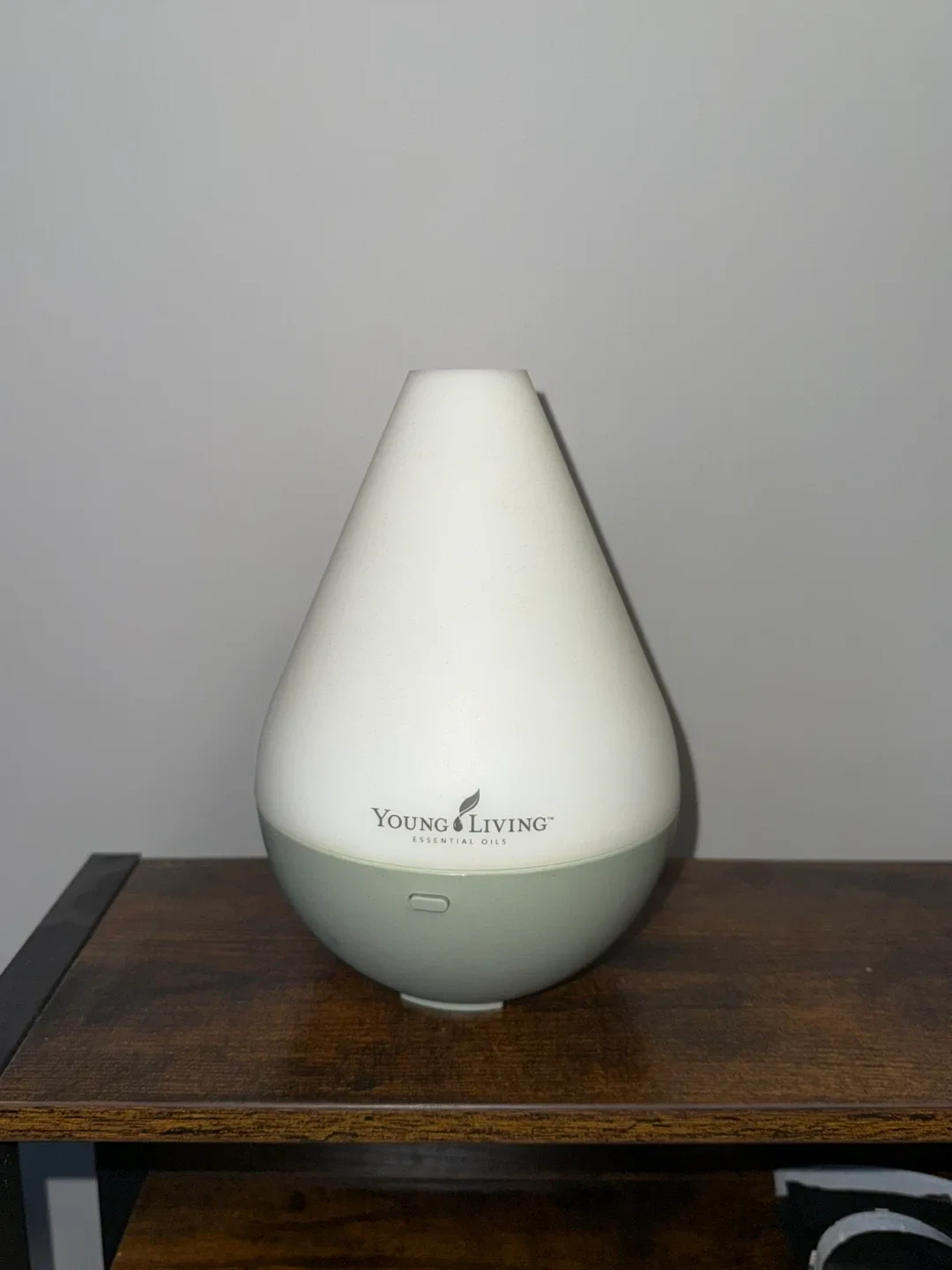 Young Living Dewdrop Diffuser