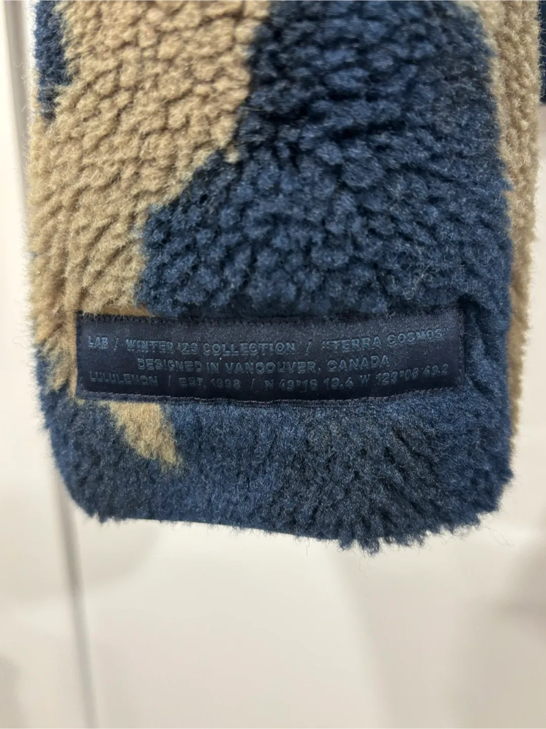 Lululemon Jacket Fleece Camo Cropped Jacket image indicator(6)