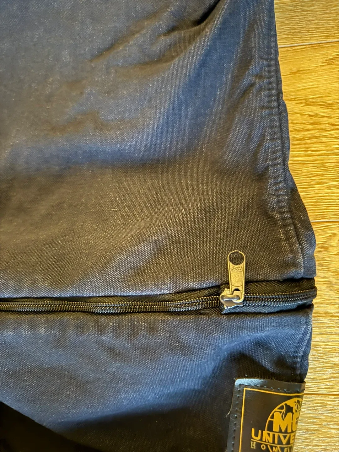 Major Payne Universal Studios collapsible Shoulder/duffle bag image indicator(6)