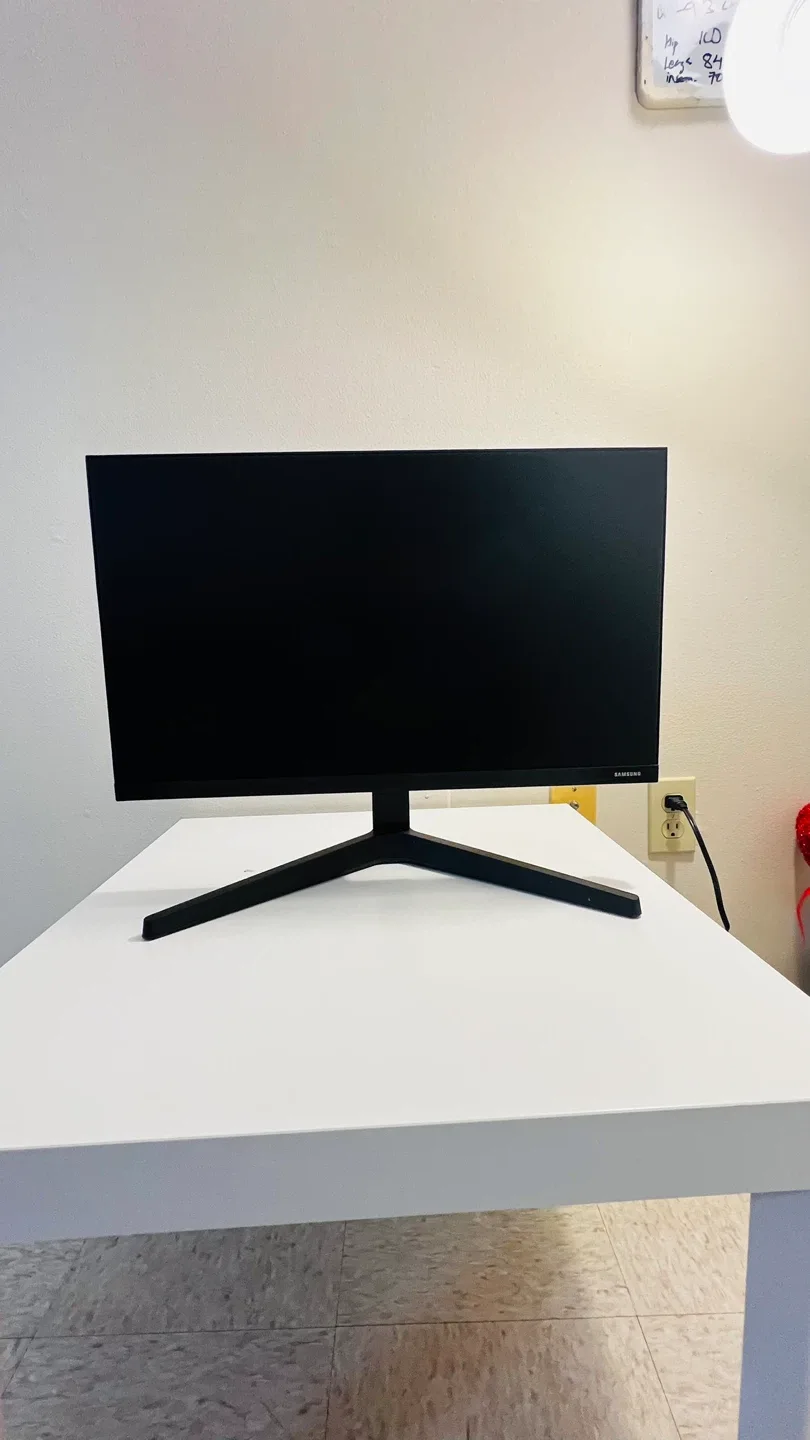 iClever 2.4G Keyboard and Mouse Combo & Samsung Monitor image indicator(4)