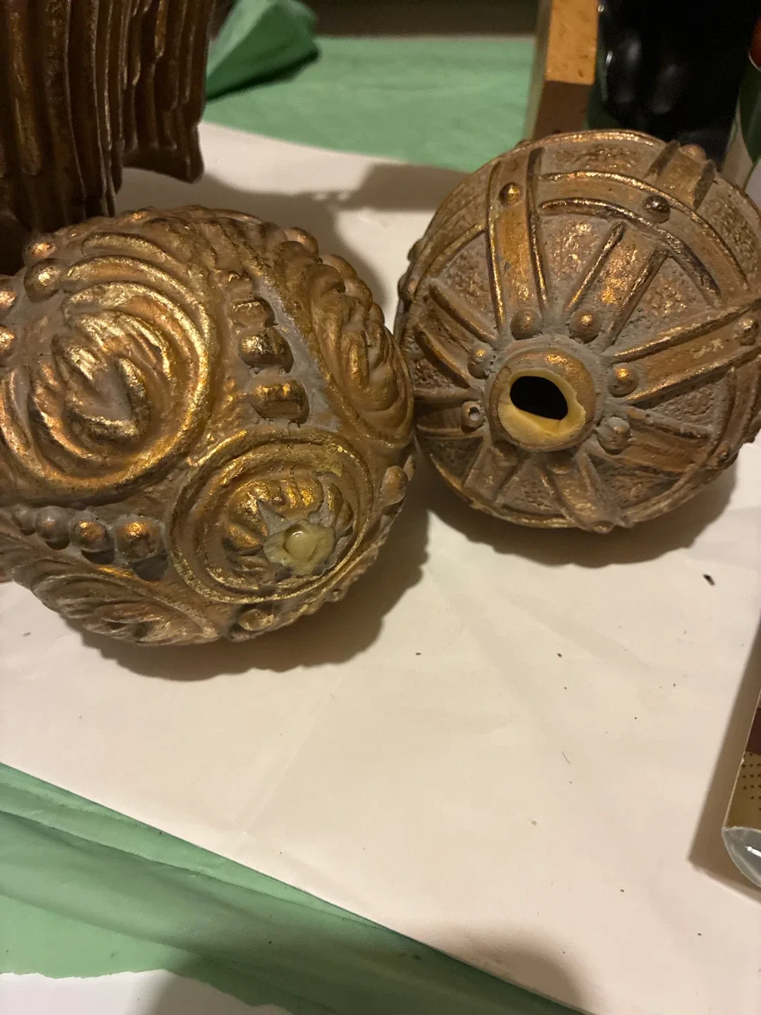 Gold Decorative Orbs image indicator(2)