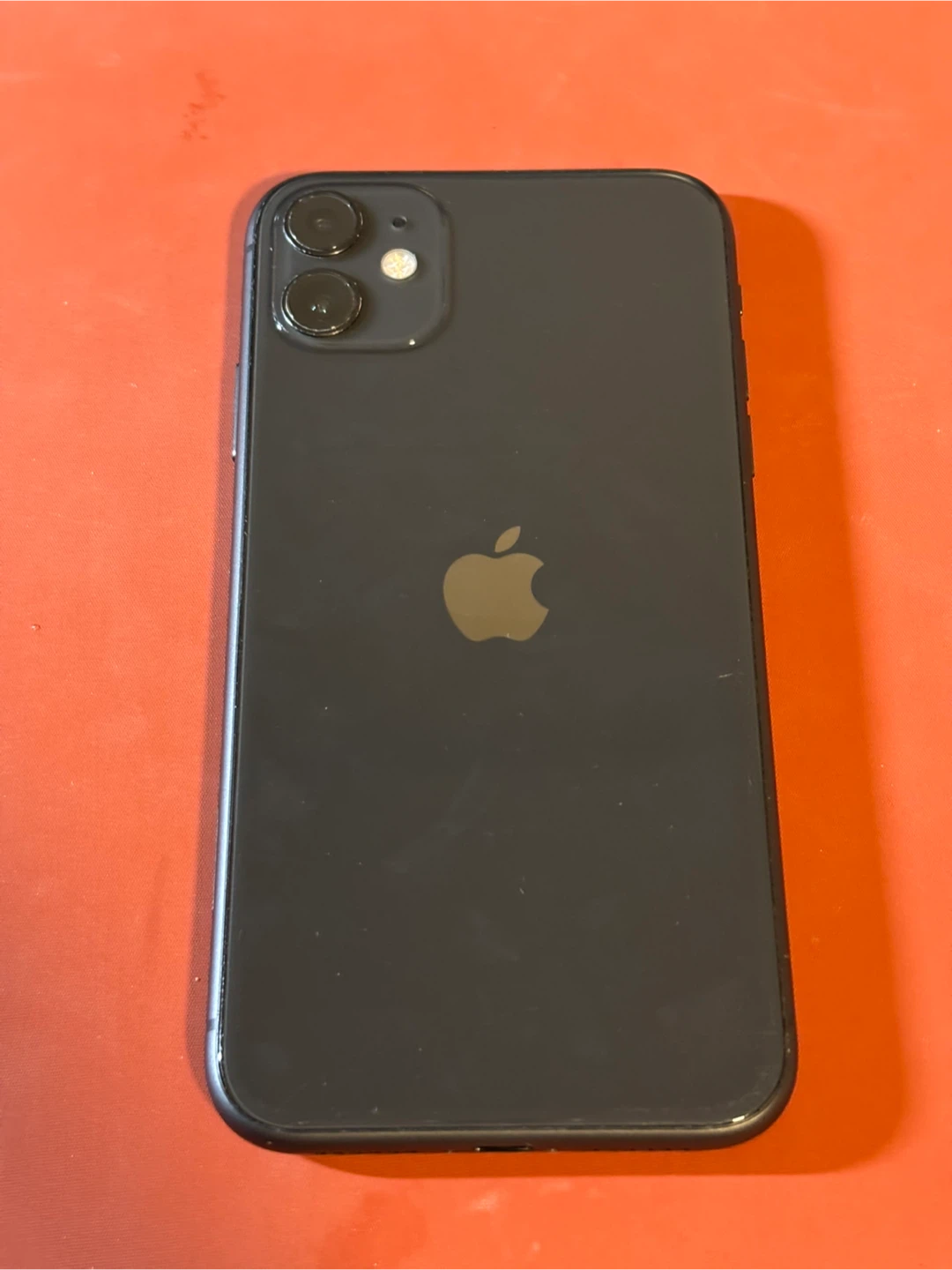 iPhone 11 64GB Unlocked - photo 2