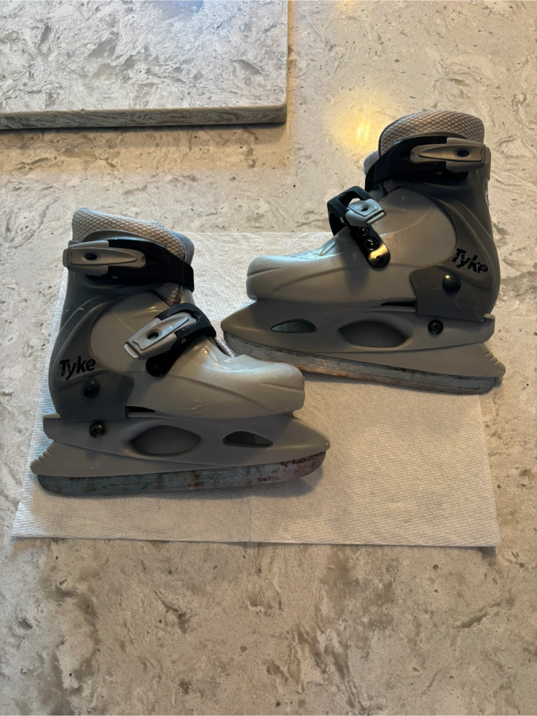 CCM Tyke Ice Skates - Size 8-11