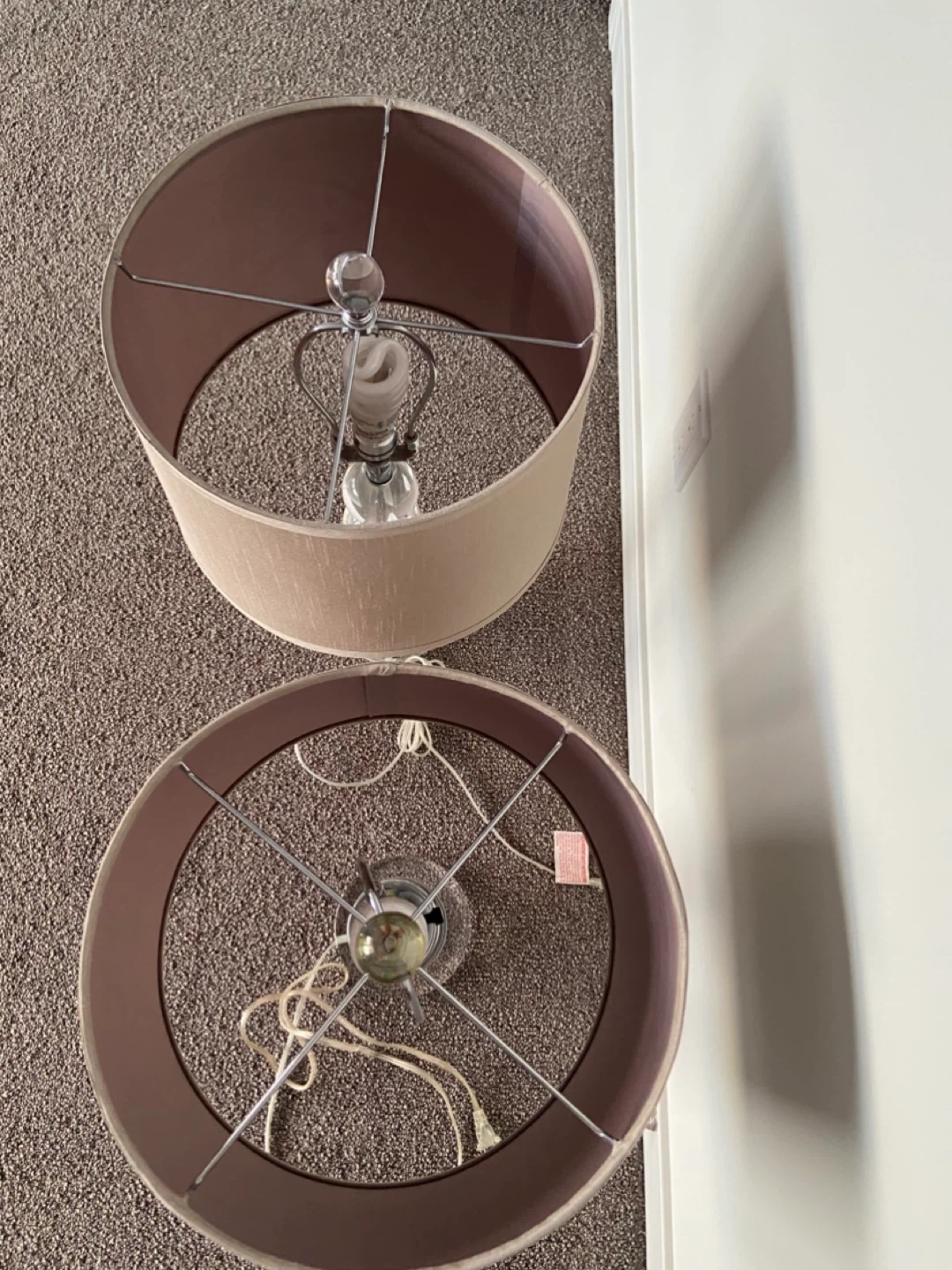 Pair elegant lamps with clear glass ball base. - photo 4
