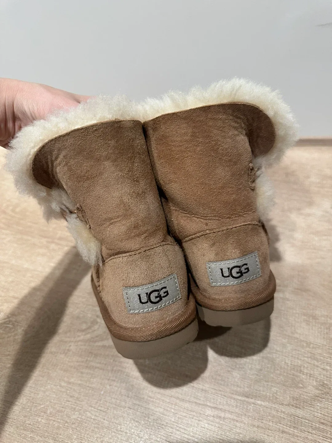 UGG toddler Brown Boots - Size 10 image indicator(4)