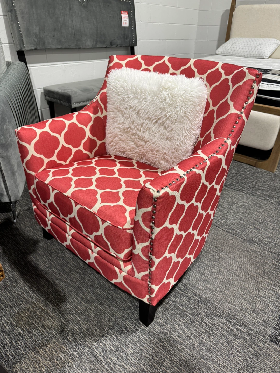 Accent chair