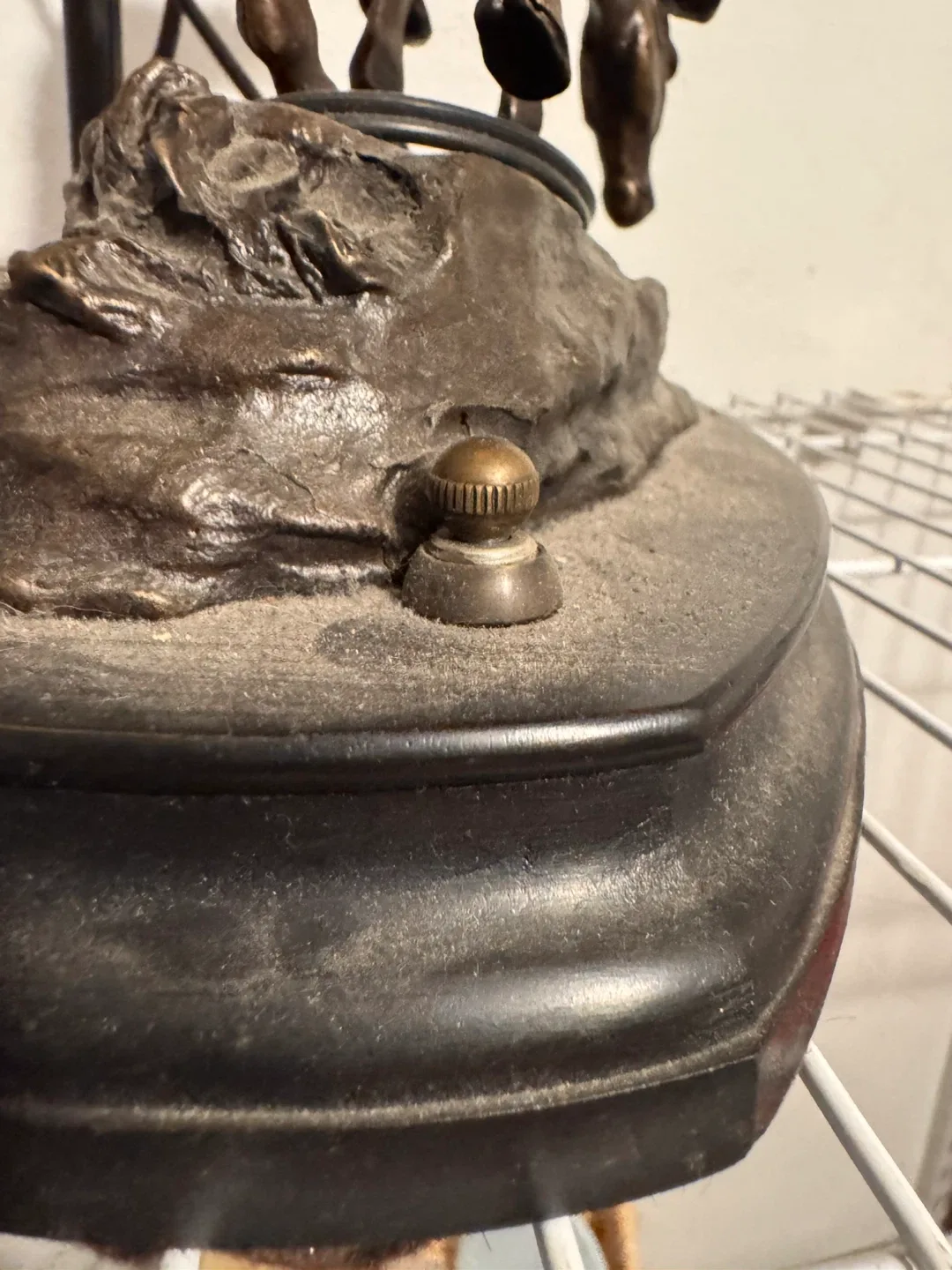 Brass ‘End of the trail’ vintage lamp image indicator(5)