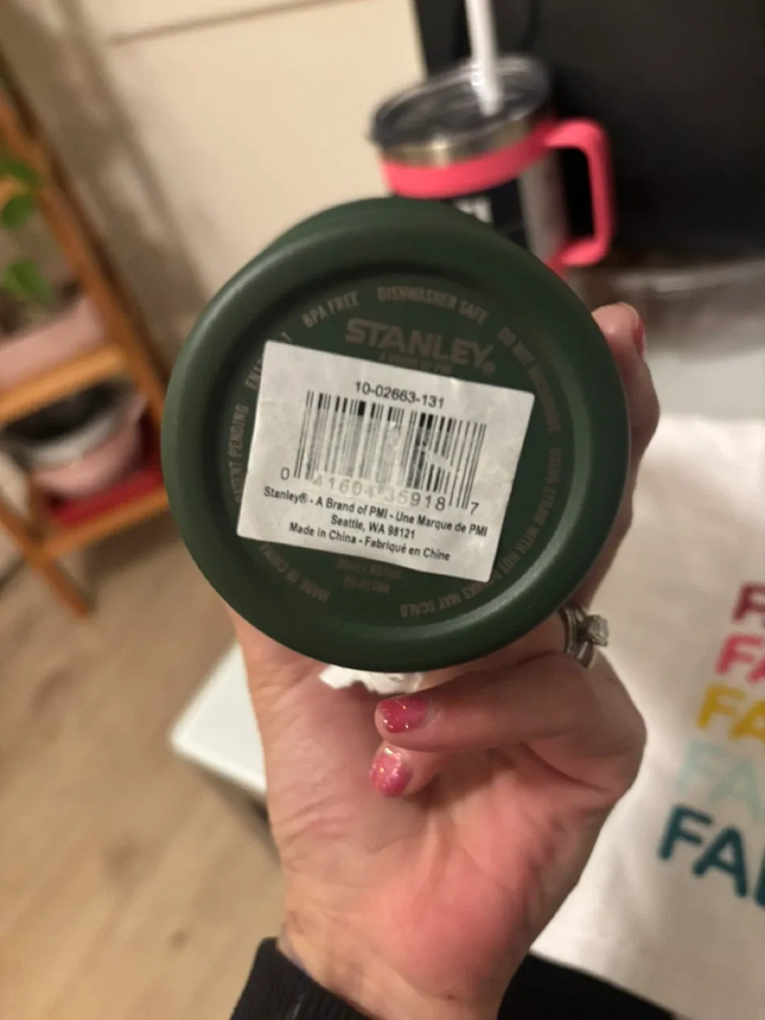 Stanley The Quencher Travel Tumbler 30oz image indicator(4)