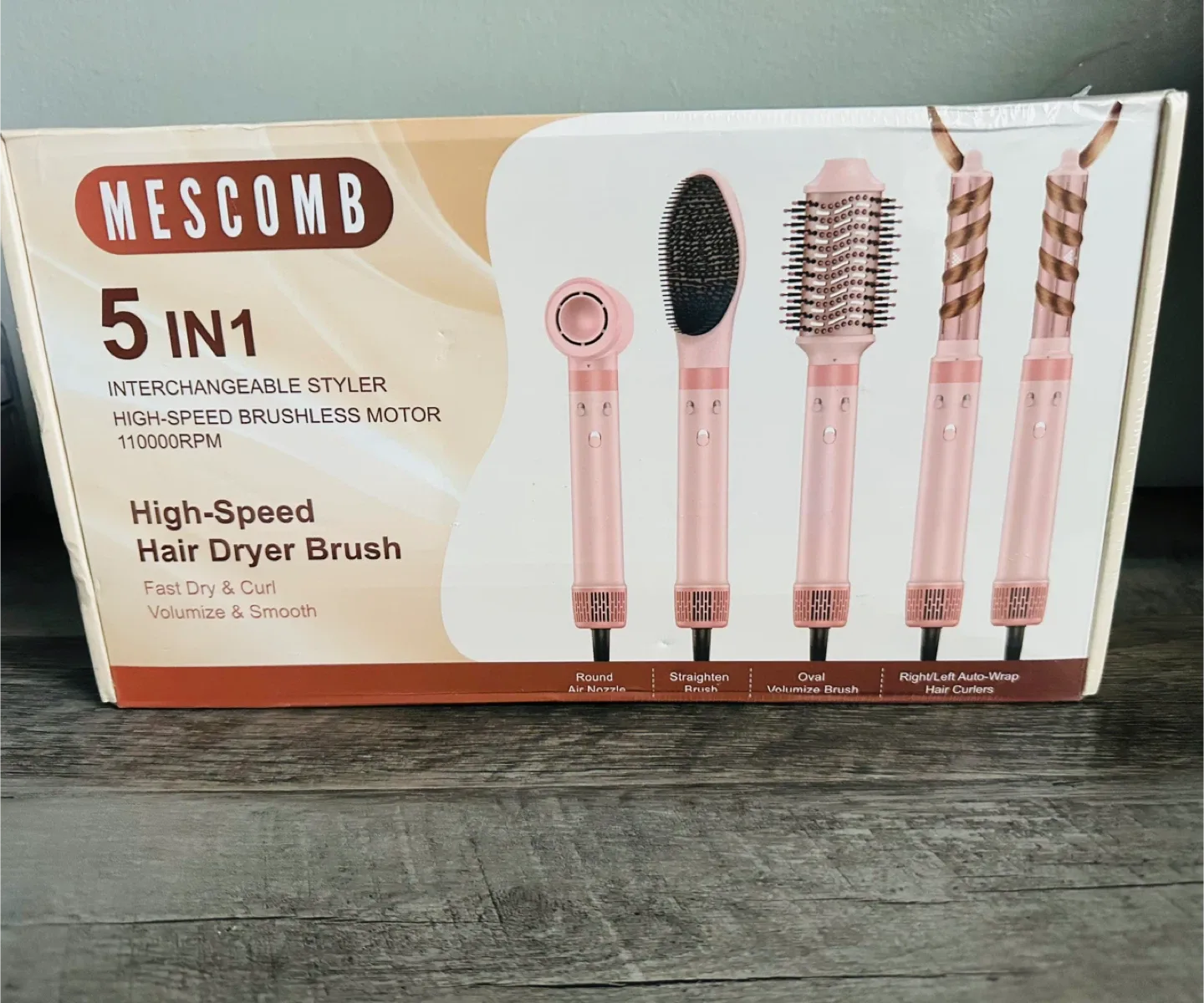 New! Sealed! Giftable! 5 in 1 Hair Dryer Brush Set