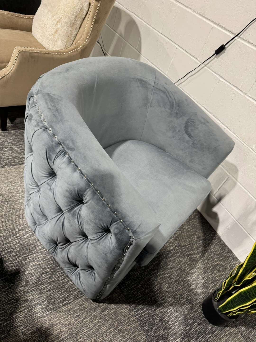 Swivel Accent chair - photo 5