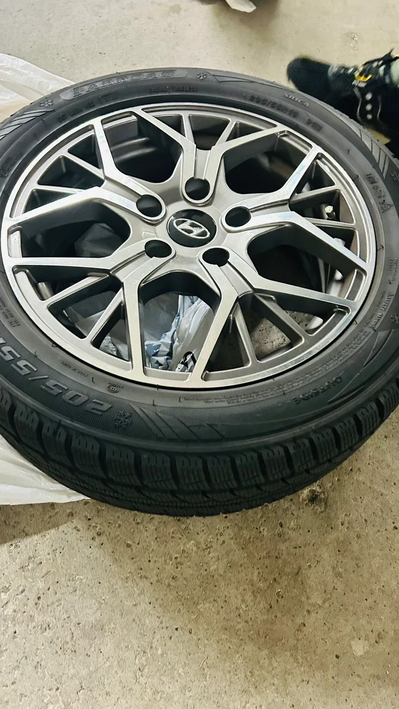 Fairway Tires on Hyundai Rims - 205/55R16