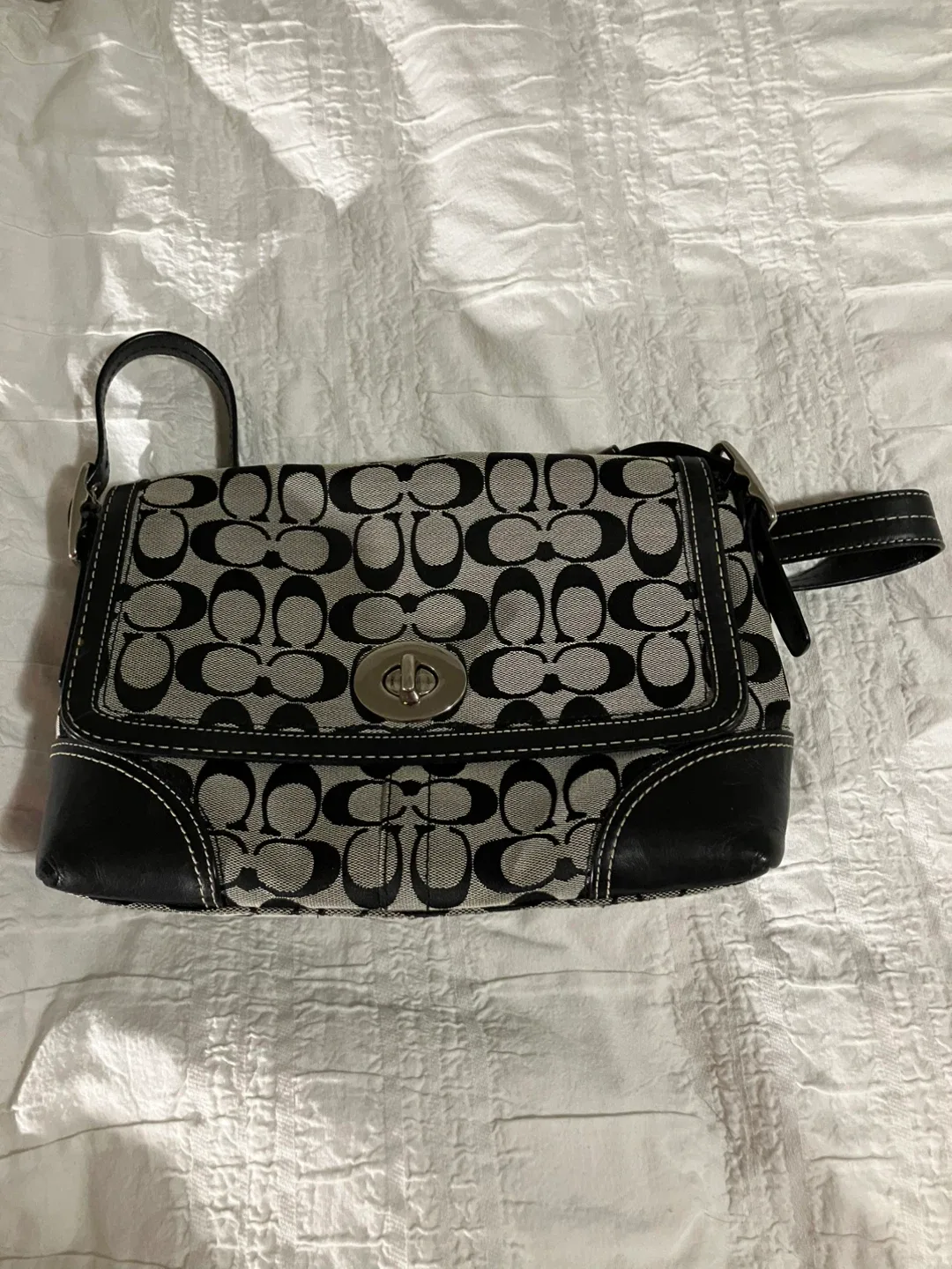 Coach Signature Black/Grey Handbag