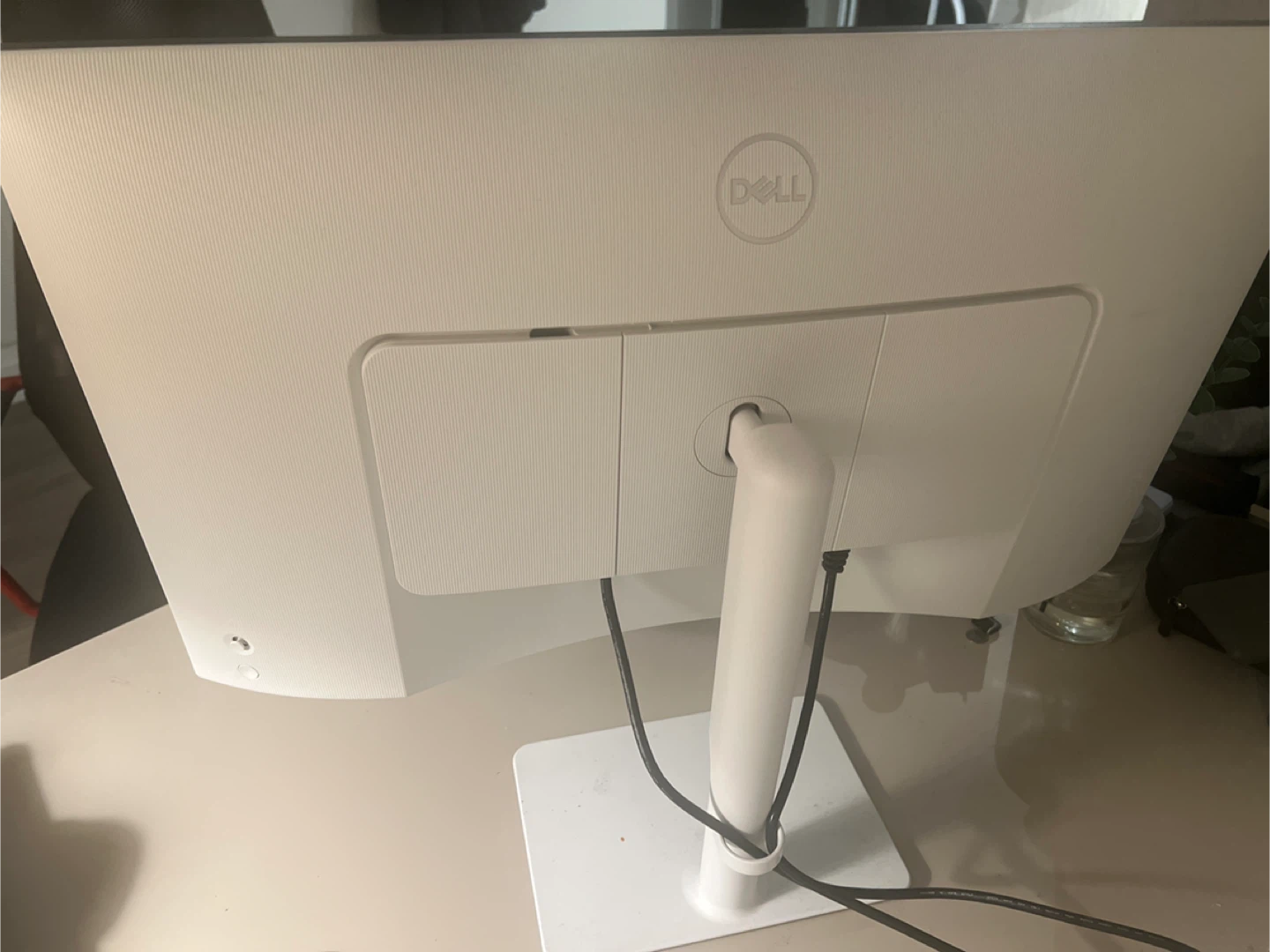 Dell Monitor - White - photo 2
