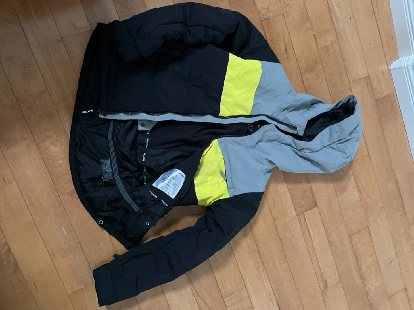 Burton Black & Grey Jacket - Size M Boys image indicator(3)