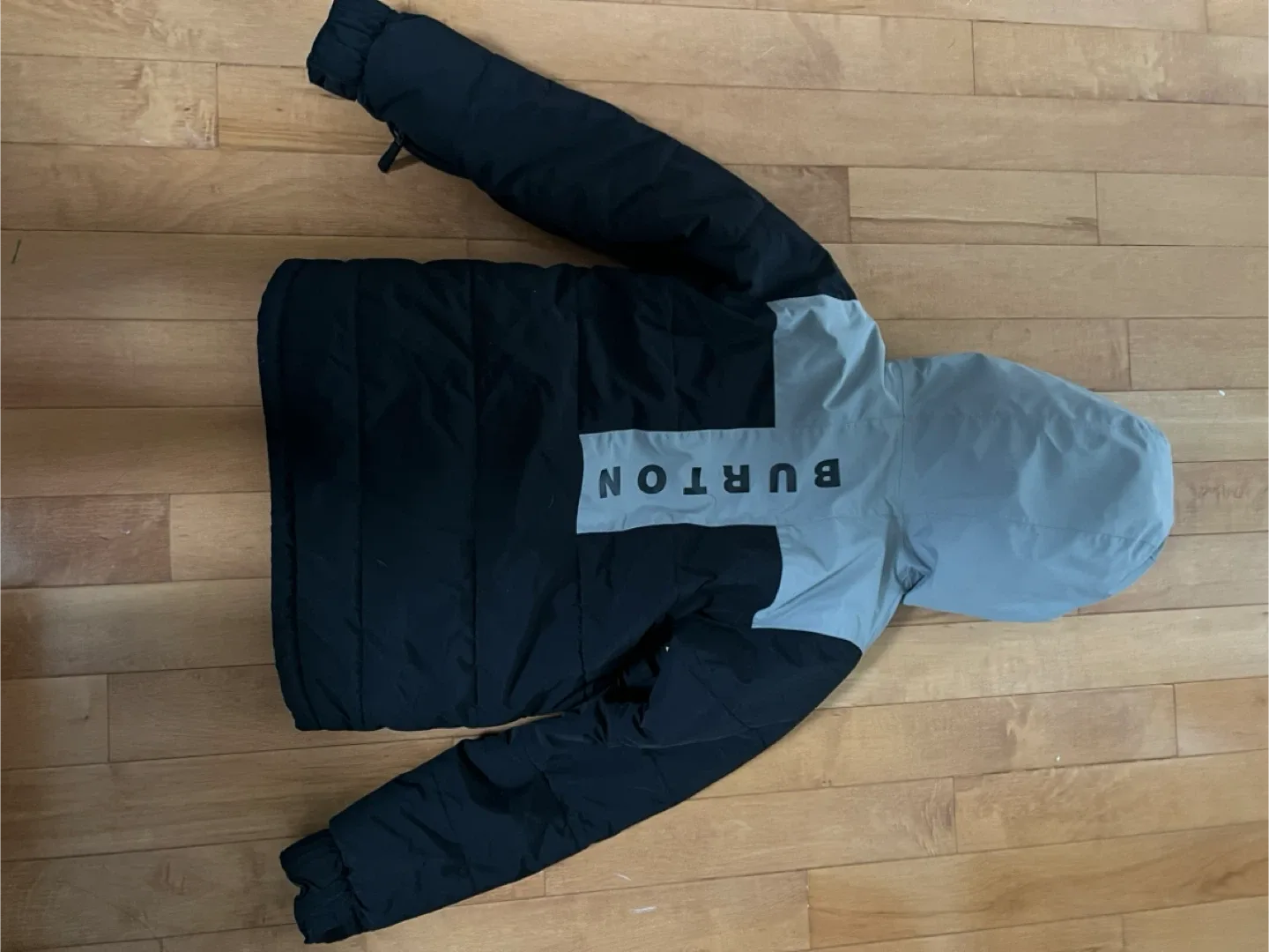 Burton Black & Grey Jacket - Size M Boys image indicator(2)