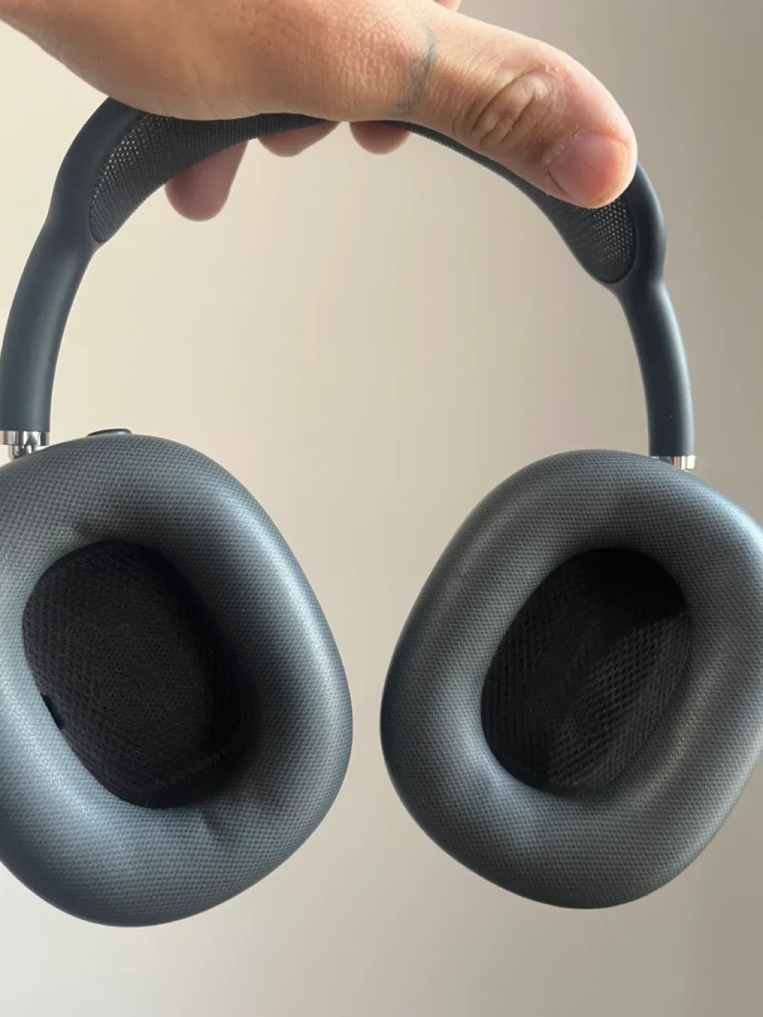 Apple Airpods Max - Space Gray image indicator(3)