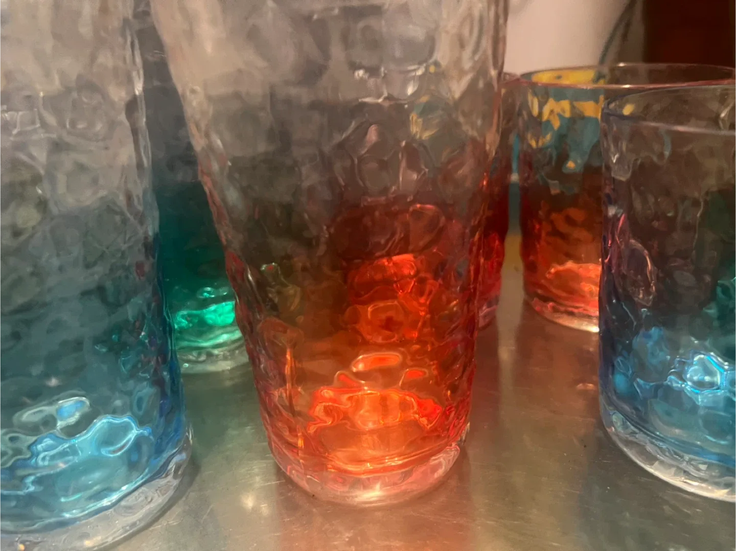 Colorful Textured Drinking Glasses image indicator(4)
