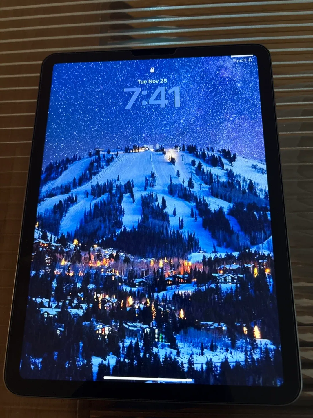 Apple iPad Air (4th generation) 64GB image indicator(2)