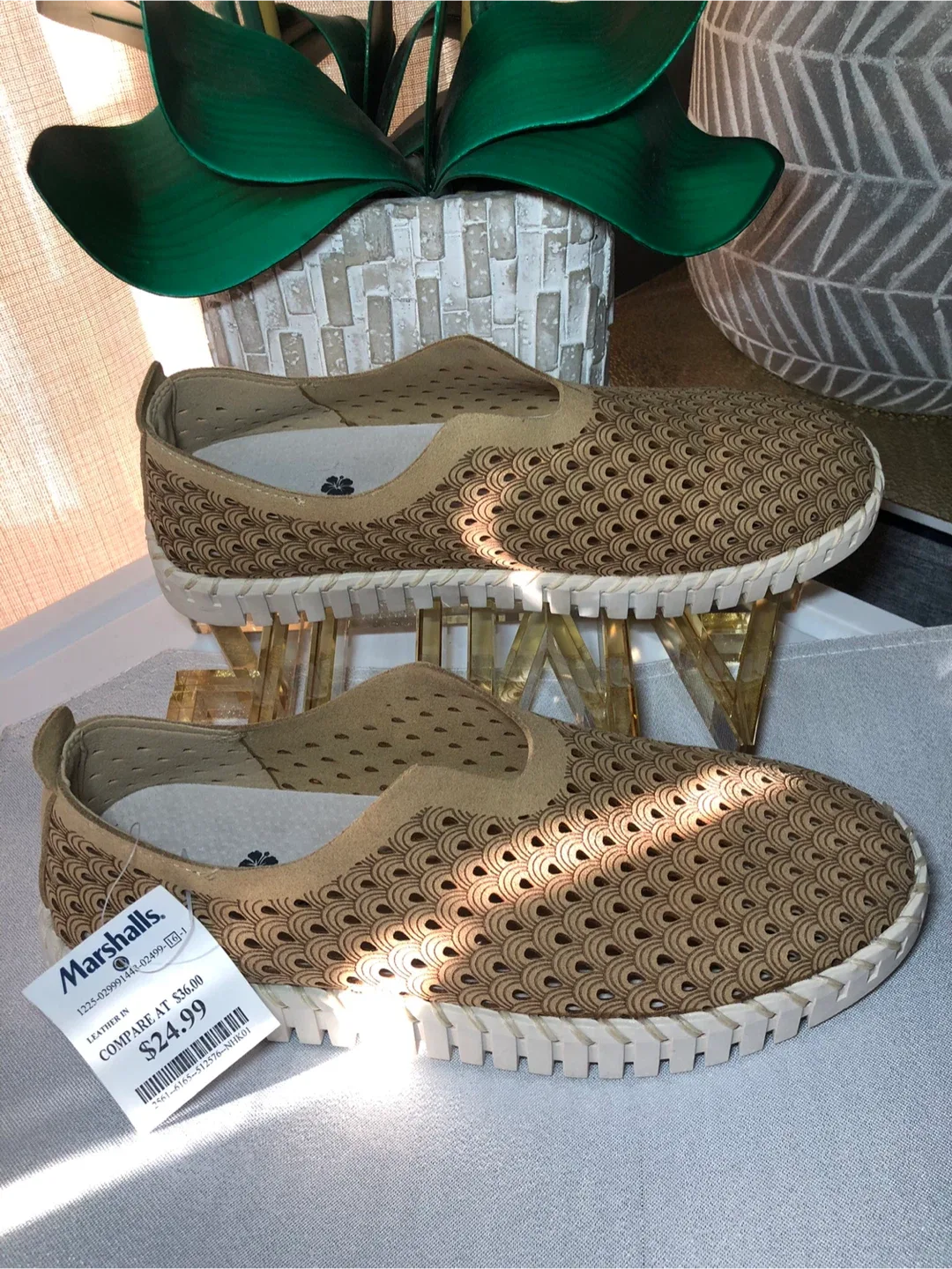 Tommy Bahama Women's Tan Slip-On Shoes