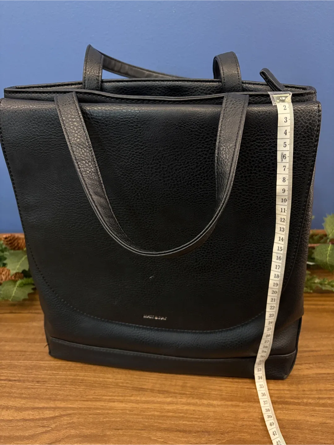 Matt & Nat Black Backpack image indicator(3)