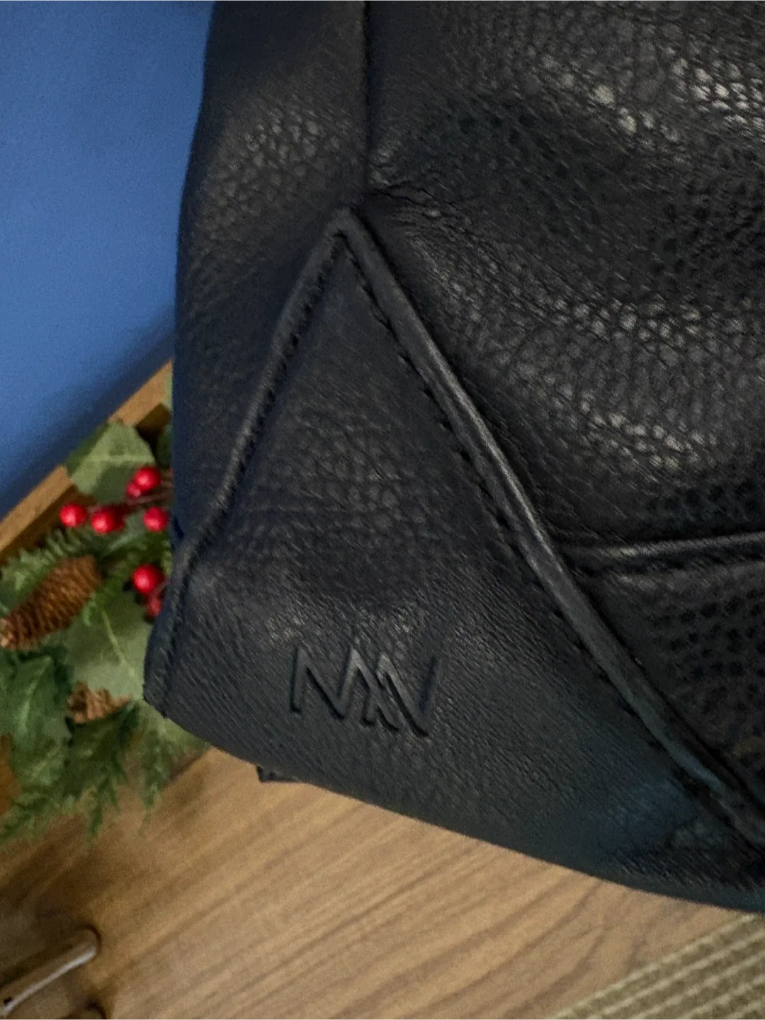 Matt & Nat Black Backpack image indicator(2)