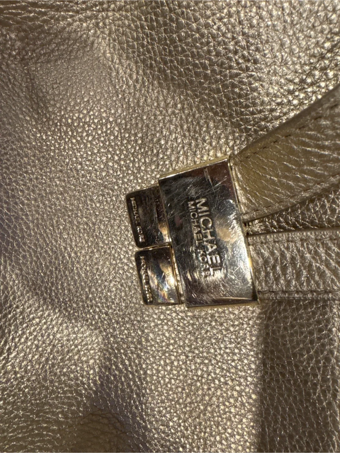 Michael Kors Gold Leather Tote Bag image indicator(2)