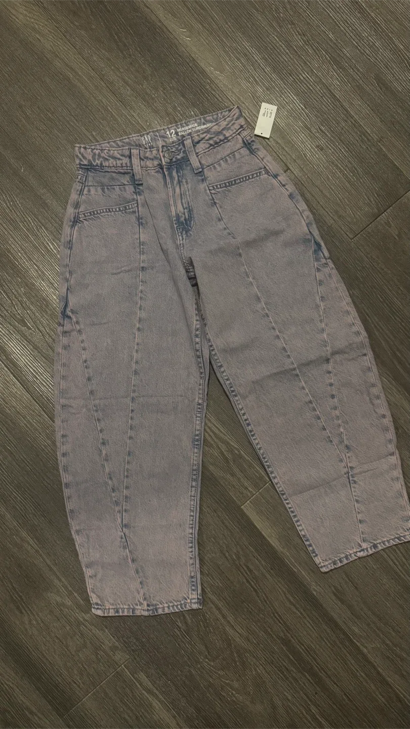 New GAP Kids Horseshoe Balloon Jeans - Size 12small