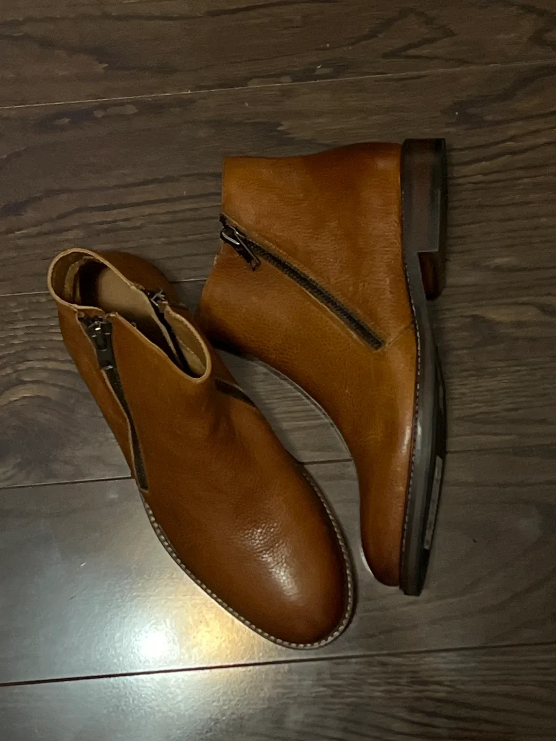 Reaction Kenneth Cole Brown Leather Boots Size 8 image indicator(3)