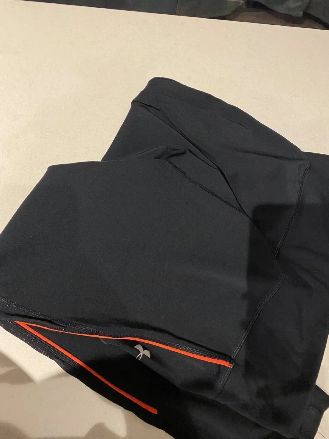 Graphic Ankle Crop Women's Black Tights size L, Under Armour image indicator(9)