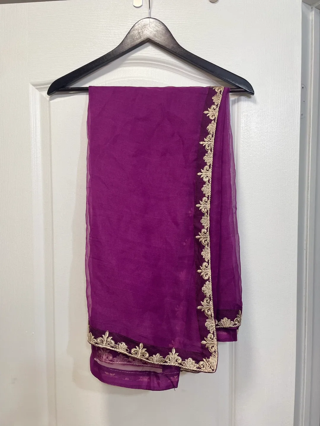 Branded Mannat Pakistani (3 pc) Dress image indicator(8)