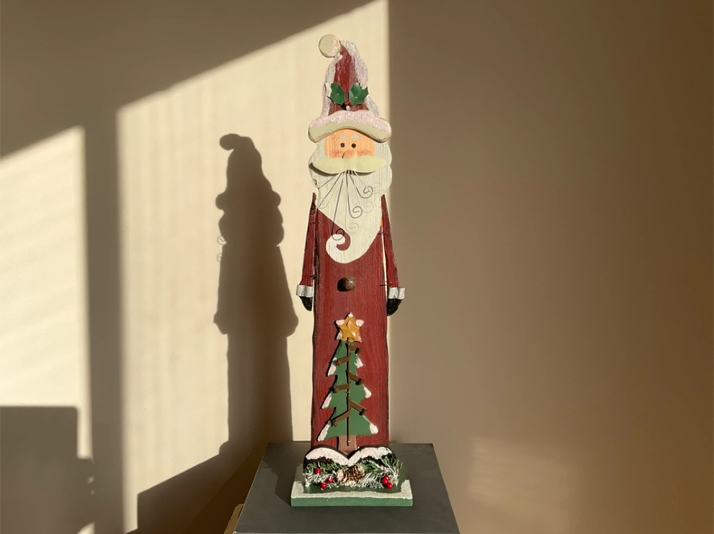 Christmas Wood and Metal Santa Claus - photo 4