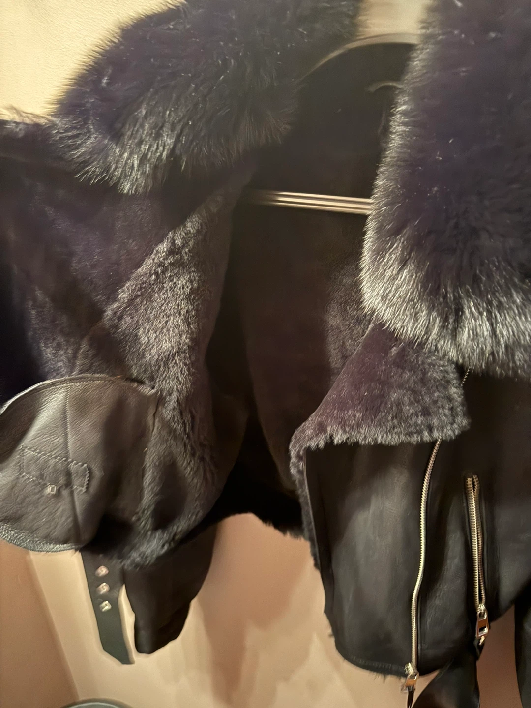AKTAS Leather Black Jacket with Fur Collar - photo 2