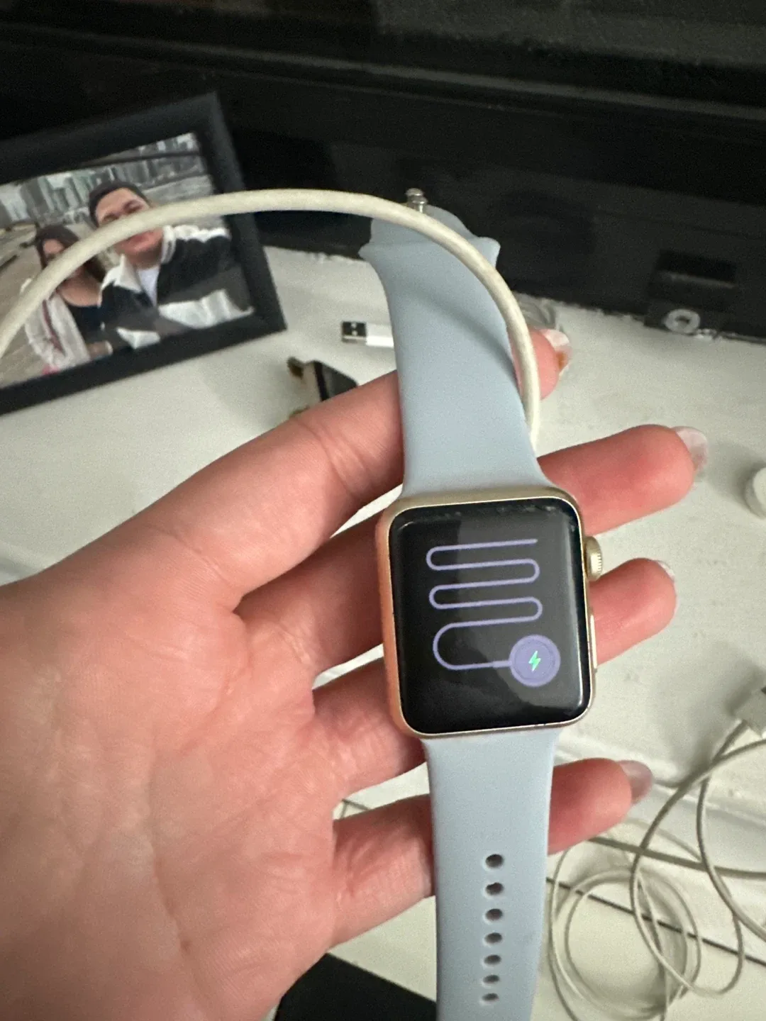 Apple Watch with Blue Band image indicator(2)
