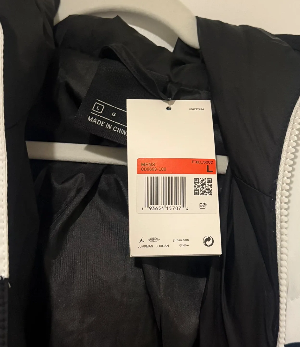 New with tags! Air Jordan x PSG Winter Jacket Size Large Adult L image indicator(2)