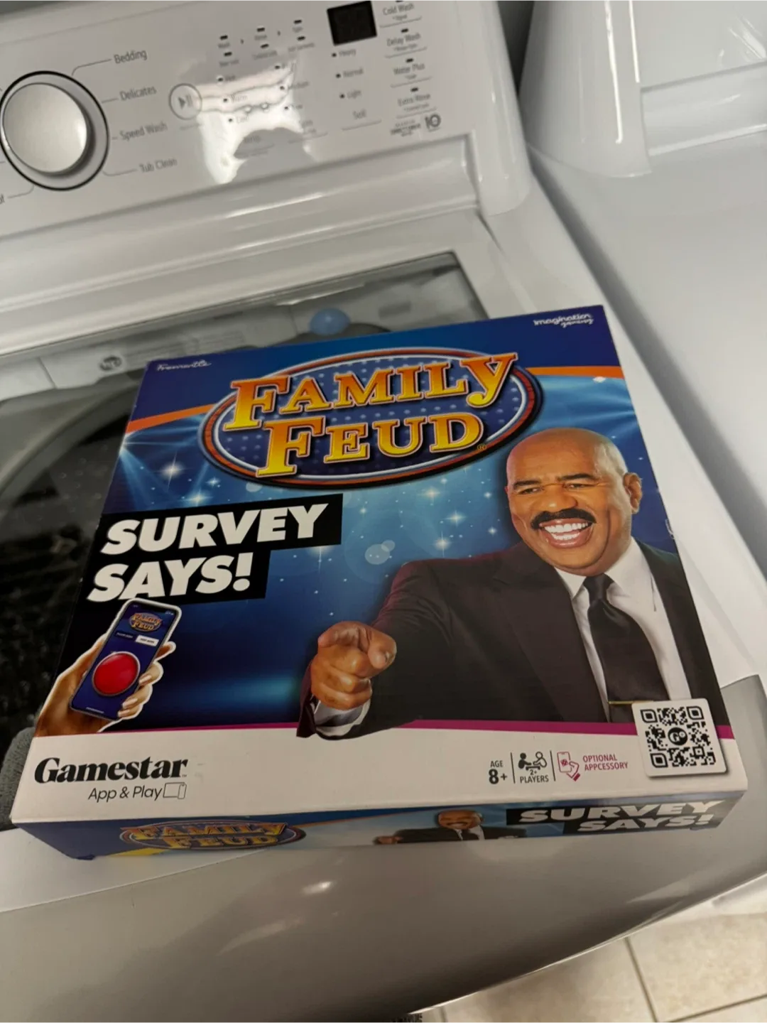 Family Feud: Survey Says! Board Game