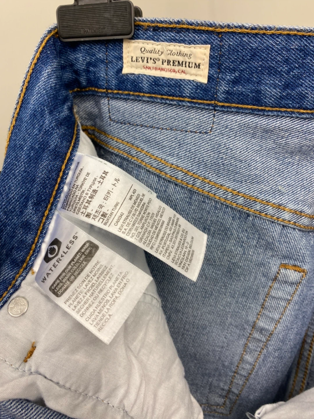 Levi’s 501 Premium Original Fit Straight Leg Denim - 28x30 - photo 5