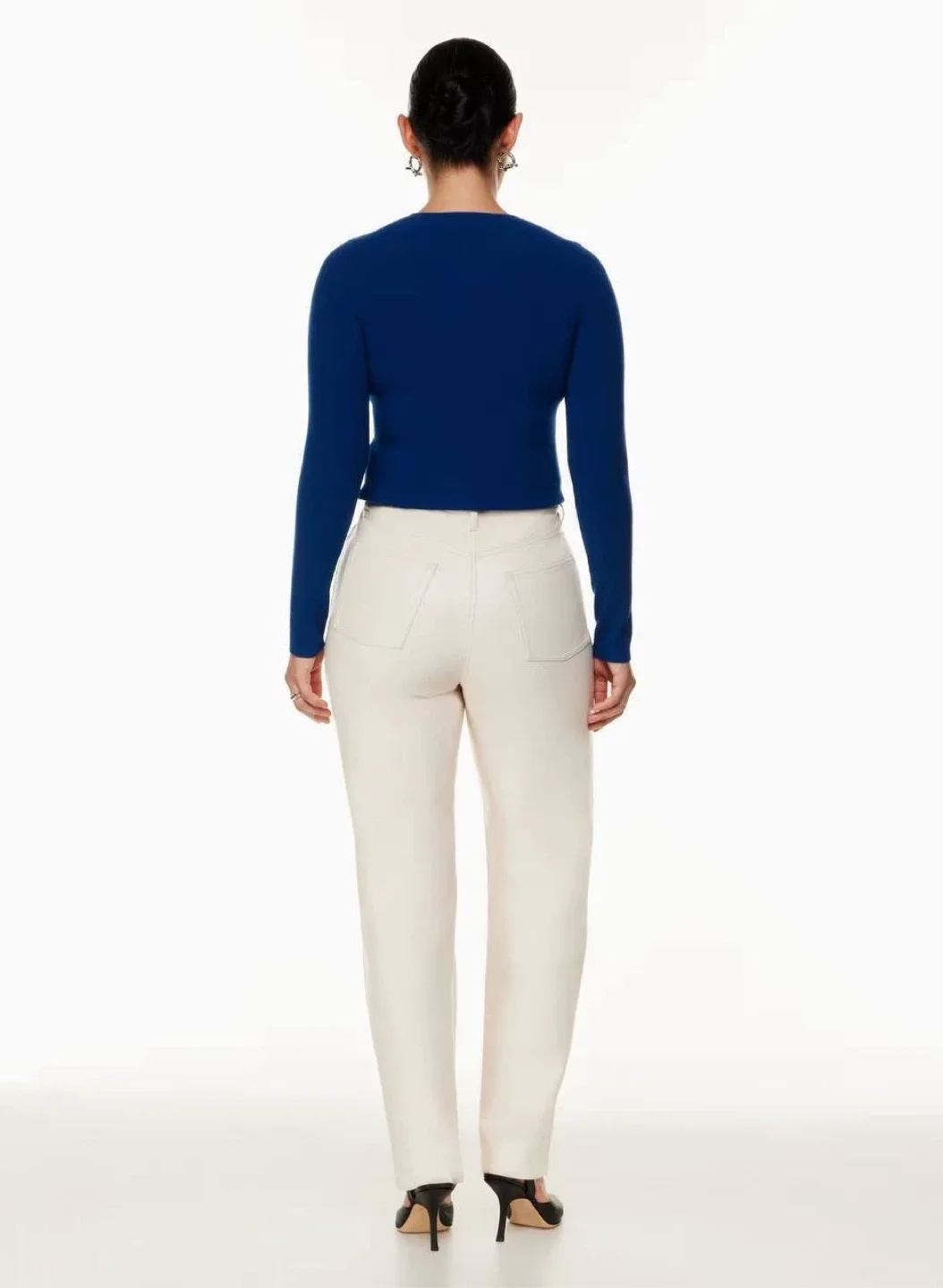 Wilfred The Melin Pant Aritzia “frozen grey” size 16 image indicator(9)