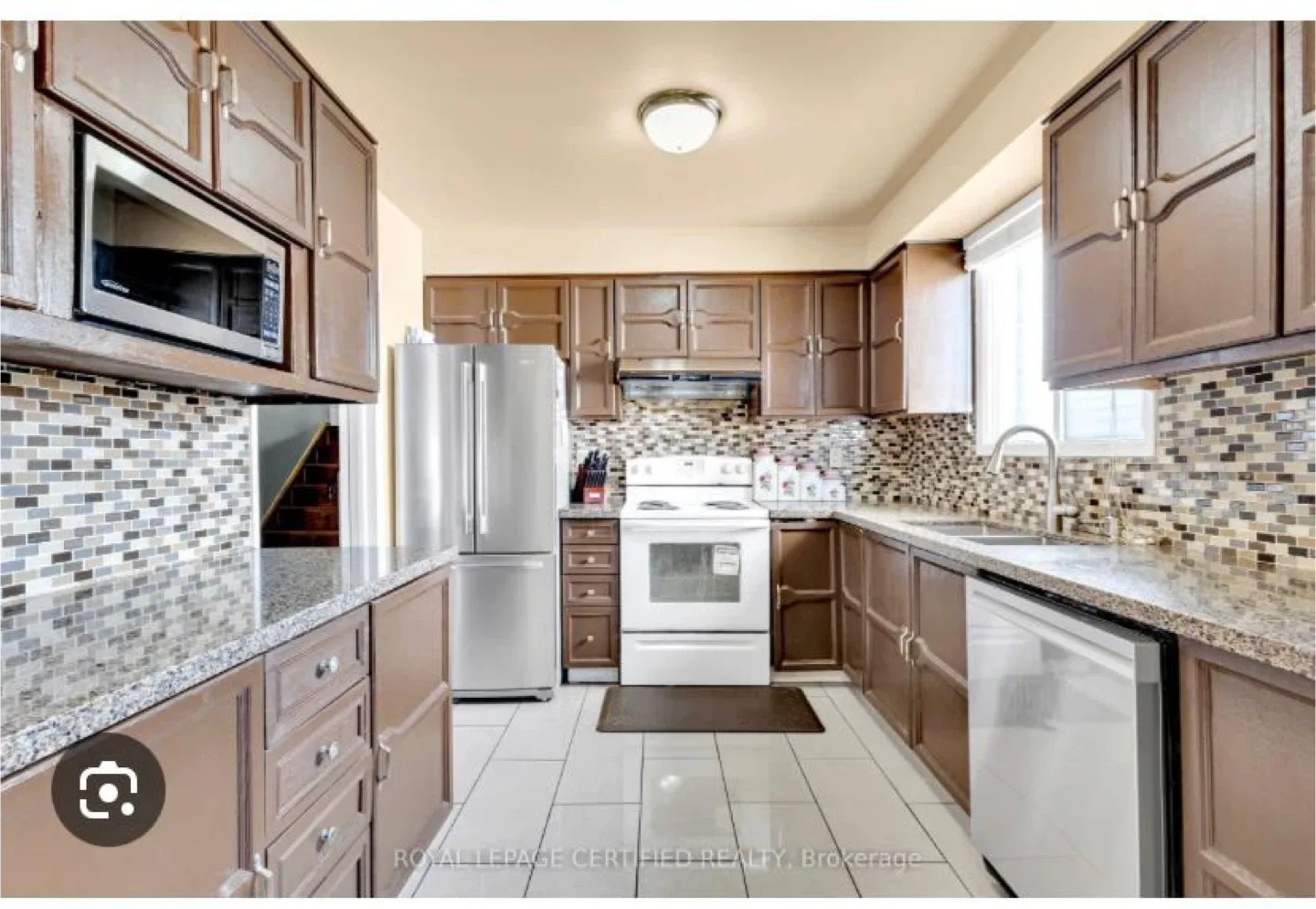 Looking for roommate (girl) image indicator(2)