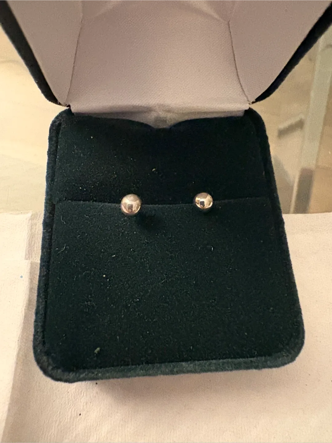 Sterling Silver Ball Stud Earrings image indicator(2)