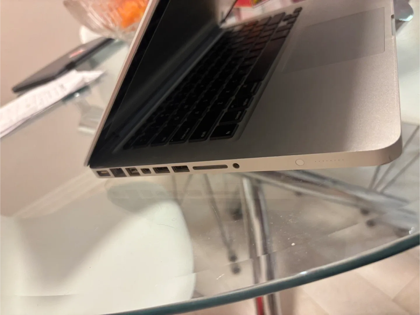 MacBook Pro, 13.3-inch, 8GB RAM, 160GB Storage image indicator(10)