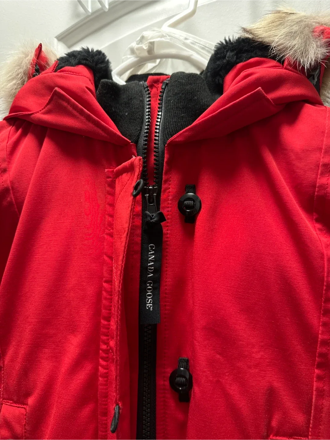 Canada Goose Red Parka - Size M/M image indicator(2)