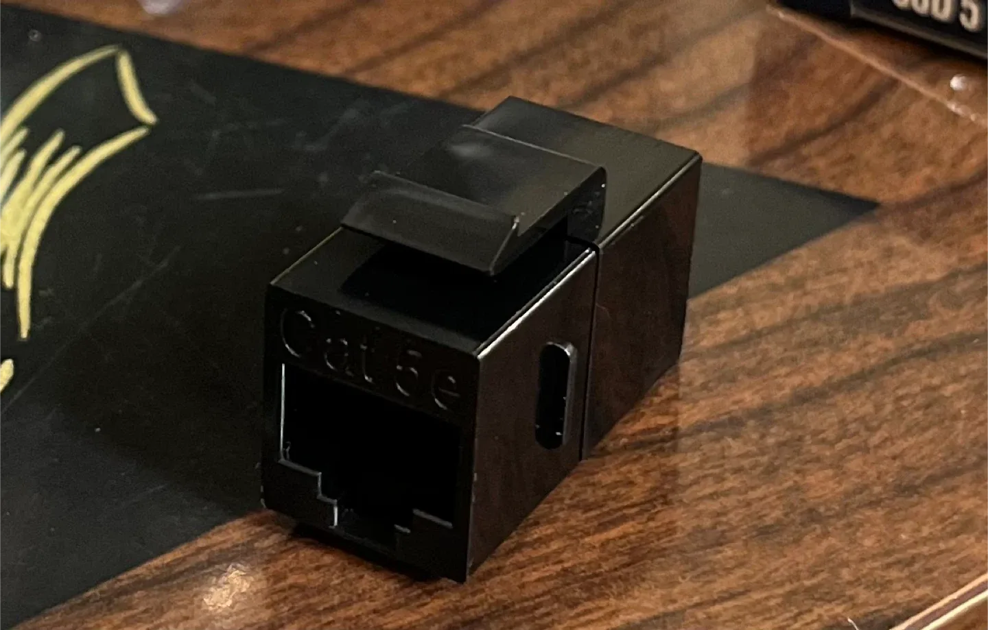 RJ45 Ethernet cable extender/Joiner adapter image indicator(2)